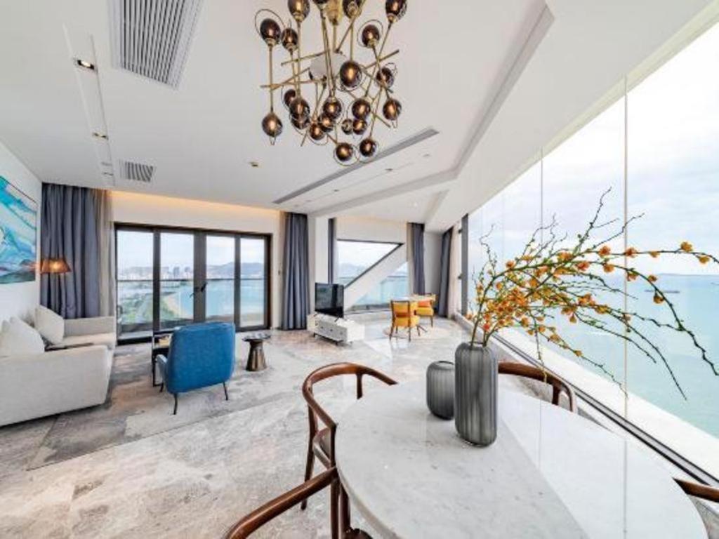 Rock Platinum Sea View Hotel Sanya Exterior photo