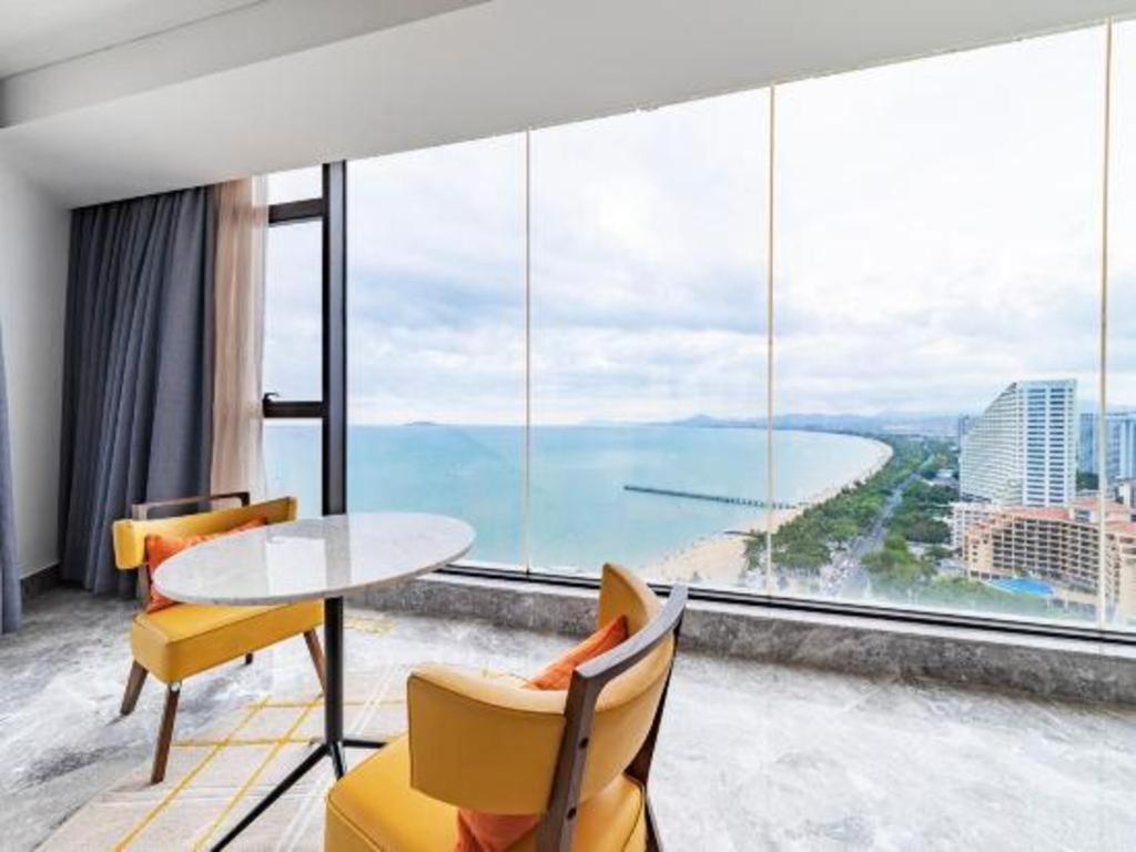 Rock Platinum Sea View Hotel Sanya Exterior photo