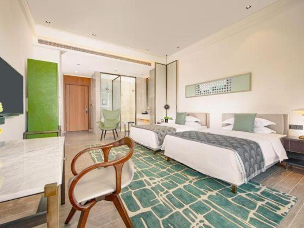 Rock Platinum Sea View Hotel Sanya Exterior photo