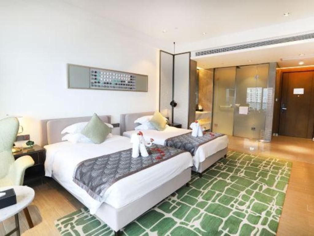 Rock Platinum Sea View Hotel Sanya Exterior photo
