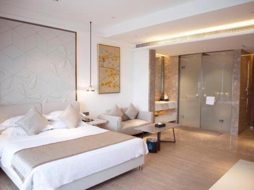 Rock Platinum Sea View Hotel Sanya Exterior photo