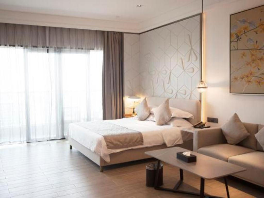 Rock Platinum Sea View Hotel Sanya Exterior photo